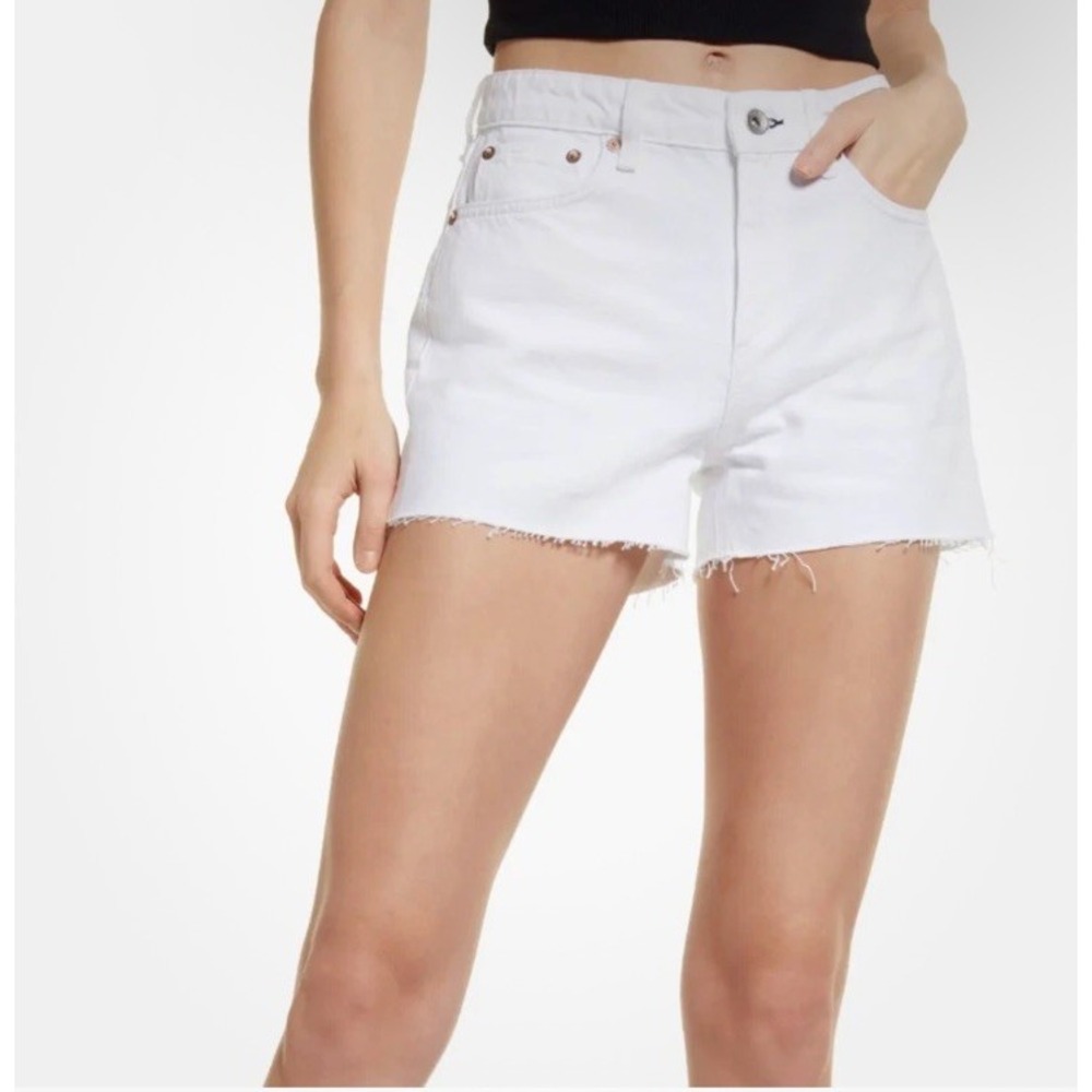 Rag & Bone Dre 3.5" Low-Rise Rigid Denim Shorts In White Women's‎ Size 29